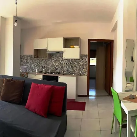 Molo Sbriju - Centro 4*