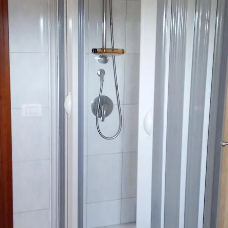 Molo Sbriju - Centro Bed & Breakfast