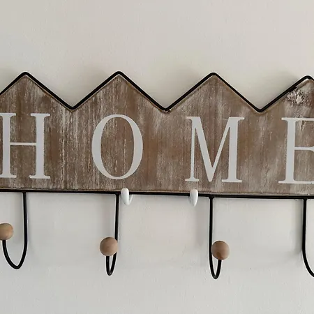 ベッド・アンド・ブレックファスト Molo Sbriju - Centro 4*