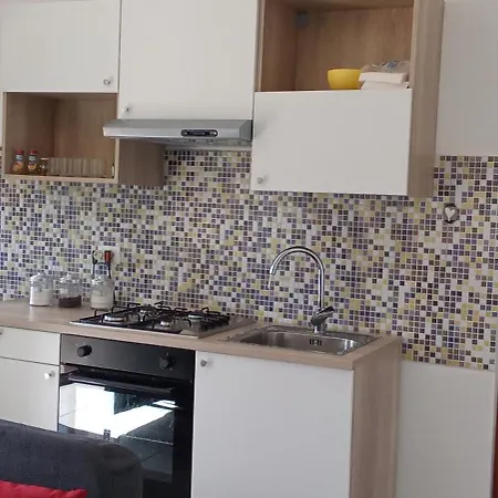 Oda ve Kahvaltı Molo Sbriju - Centro